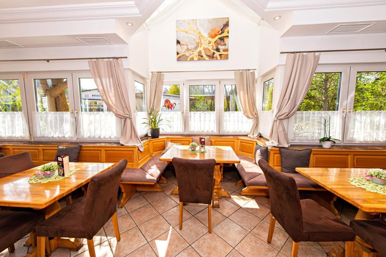 Hotel Wiental Пресбаум Экстерьер фото