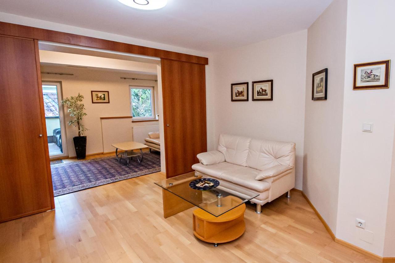 Hotel Wiental Пресбаум Экстерьер фото